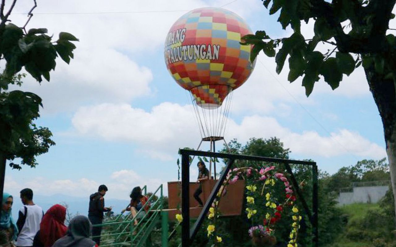 Balon Selfie Jurang Landung